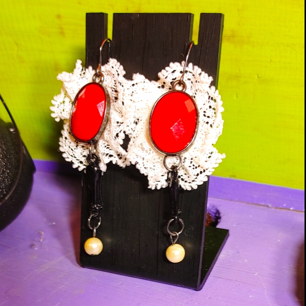 🖤❤Victorian Goth Lace & Bones Earrings❤🖤